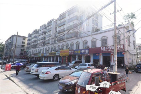 城东凤城丽景2室2厅1卫99m2精装修